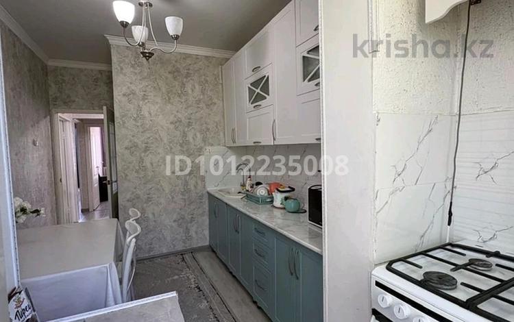 4-комнатная квартира · 81 м² · 4/5 этаж, Мкр. Мынбулак 7 за 26 млн ₸ в Таразе — фото 2