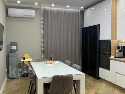 4-комнатная квартира · 104 м² · 8/16 этаж, Гагарина проспект — Абая за 105 млн ₸ в Алматы, Бостандыкский р-н