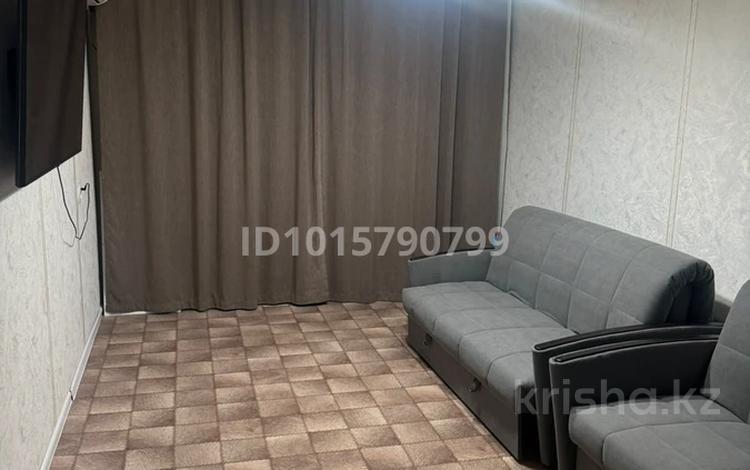 2-комнатная квартира · 50 м² · 7/9 этаж, 70 квартал 3 за 12 млн ₸ в Темиртау — фото 2