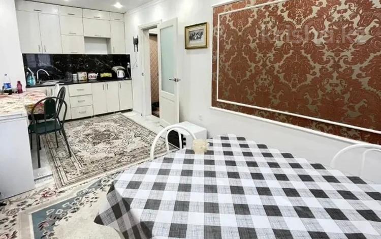 1-бөлмелі пәтер, 47 м², 8/10 қабат ай сайын, мкр Аккент 63, бағасы: 200 000 〒 в Алматы, Алатауский р-н — фото 2