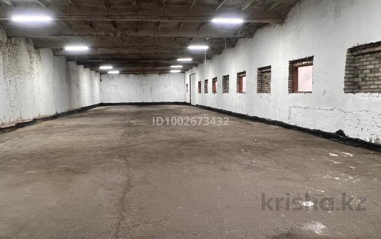 Өнеркәсіптік база · 1208 сотық, Шоже Каржаубайулы 245, бағасы: 1 000 ₸ в Семее — фото 17