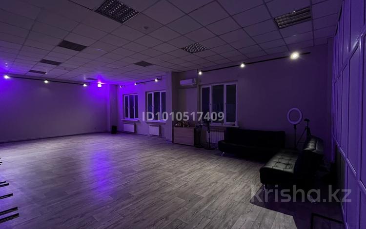 Студии · 90 м² за 50 000 ₸ в Алматы, Алмалинский р-н — фото 2