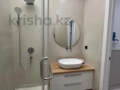 2-комнатная квартира · 50 м² · 8/14 этаж, Толе Би 290/1 — Толеби Тлендиева за 350 000 ₸ в Алматы, Алмалинский р-н