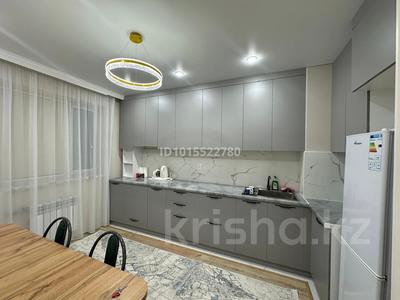 2-комнатная квартира · 55 м² · 4/6 этаж, 39-й мкр 10 за 15 000 ₸ в Актау