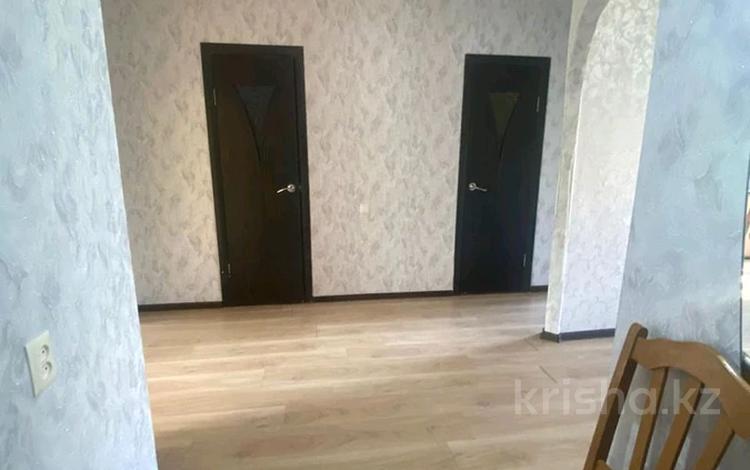 3-бөлмелі пәтер · 60 м² · 2/5 қабат, габдуллина 40 — ауэзова, бағасы: 19.8 млн ₸ в Кокшетау — фото 2