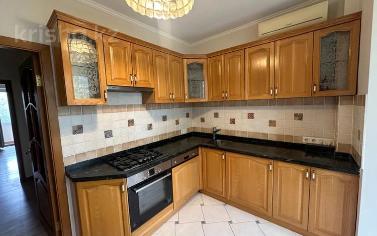2-комнатная квартира · 60 м² · 2/5 этаж, Каирбекова 16 — Жибек Жолы за 360 000 ₸ в Алматы, Медеуский р-н — фото 17