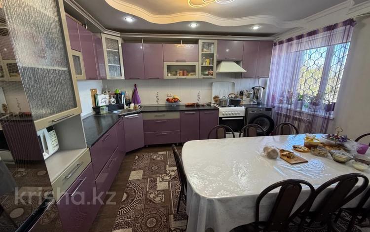 Жеке үй · 6 бөлме · 207.2 м² · 10 жүзд., 2 костанай, бағасы: 65 млн ₸ в Костанае — фото 4