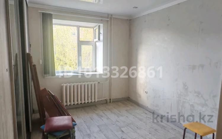 3-бөлмелі пәтер · 76 м² · 2/5 қабат, Астана ш/а. 14 — 7 мкр. Астана, бағасы: 30 млн ₸ в Уральске, мкр Астана — фото 3