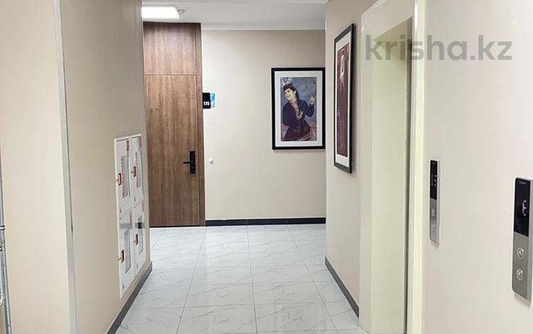 1-комнатная квартира · 52 м² · 11/16 этаж, Байтерекова 100/4 за 34 млн 〒 в Шымкенте, Каратауский р-н — фото 12