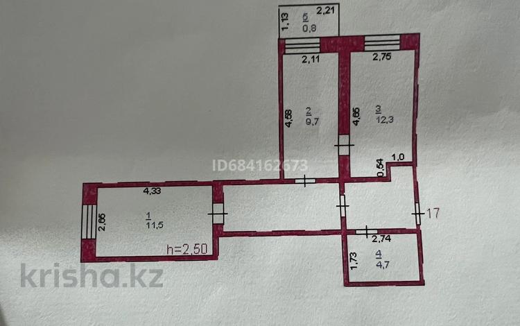 2-комнатная квартира, 42 м², 2/5 этаж, Камзина 114а