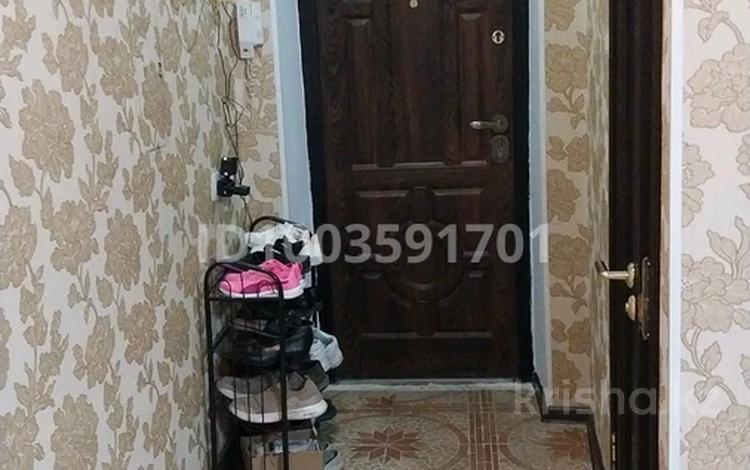3-бөлмелі пәтер · 60 м² · 3/5 қабат, Ниеткалиева 9 — Койгельди ниеткалиева, бағасы: 21 млн ₸ в Таразе — фото 2