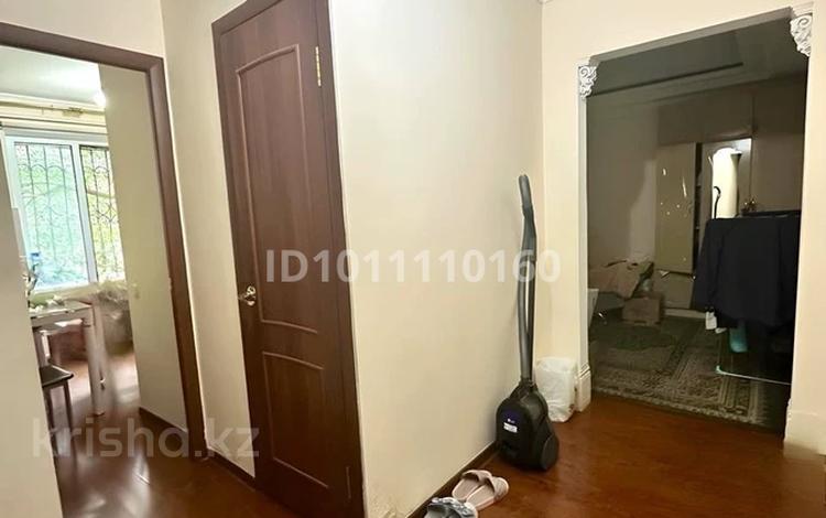 2-бөлмелі пәтер · 47 м² · 1/5 қабат, мкр Орбита-4 4, бағасы: 40 млн ₸ в Алматы, Бостандыкский р-н — фото 2