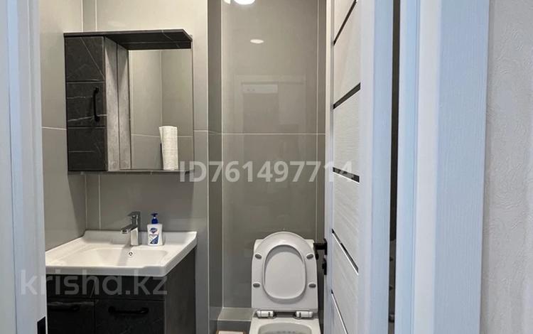 2-комнатная квартира · 51 м² · 4/9 этаж, Райымбек батыра 161Б — Ресторан «Диана» за 250 000 ₸ в  — фото 2