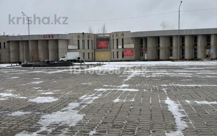 Магазины и бутики · 2325 м² за 465 млн ₸ в Курчатове — фото 2