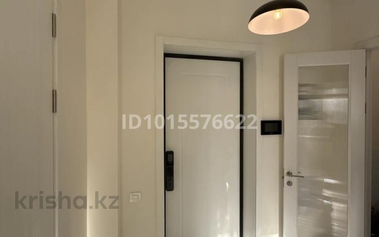 1-комнатная квартира · 40 м² · 2/9 этаж, Abay avenue 130 за 350 000 ₸ в Алматы, Бостандыкский р-н — фото 2