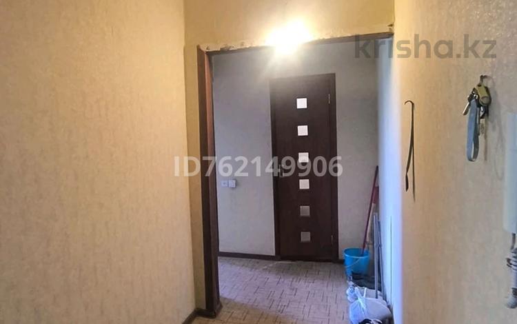 2-комнатная квартира · 54 м² · 3/9 этаж, мкр Юго-Восток, Гапеева 8 — Муканова Рыскулова Гапеева за 19.9 млн ₸ в Караганде, Казыбек би р-н — фото 12