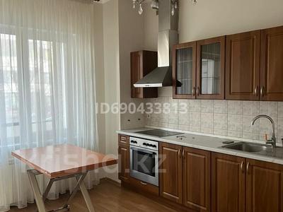 3-бөлмелі пәтер, 110 м², 2/6 қабат ай сайын, Ходжанова, бағасы: 700 000 〒 в Алматы, Бостандыкский р-н