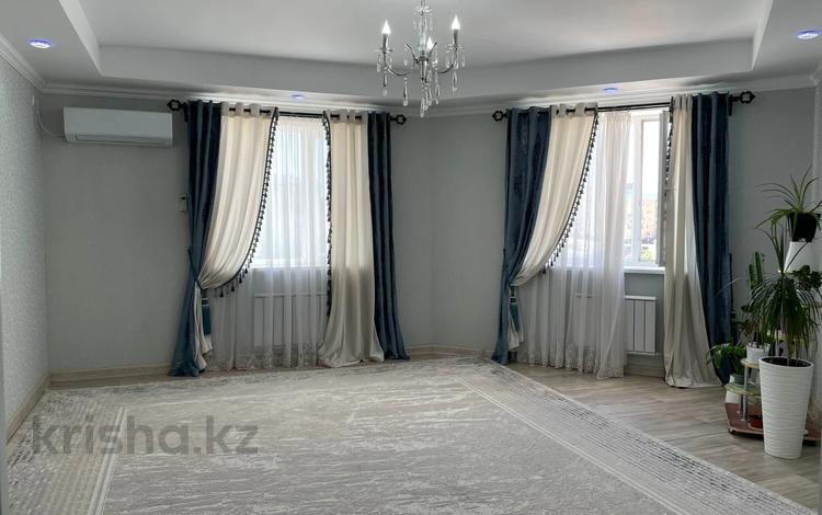 2-бөлмелі пәтер · 81.5 м² · 3/6 қабат, 32В мкр 2, бағасы: 21.5 млн ₸ в Актау — фото 2