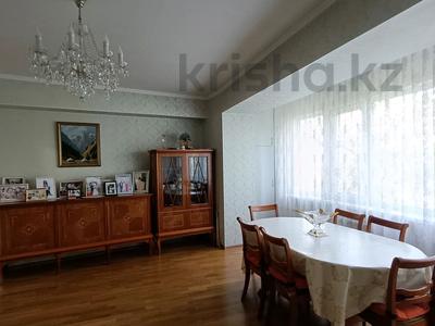 4-комнатная квартира · 96.6 м² · 5/5 этаж, Желтоксан 137 — Желтоксан - Жамбыла за 89 млн 〒 в Алматы, Алмалинский р-н