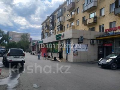 2-комнатная квартира · 42.5 м² · 4/5 этаж, Пр. Шакарима 75 за 250 000 ₸ в Семее