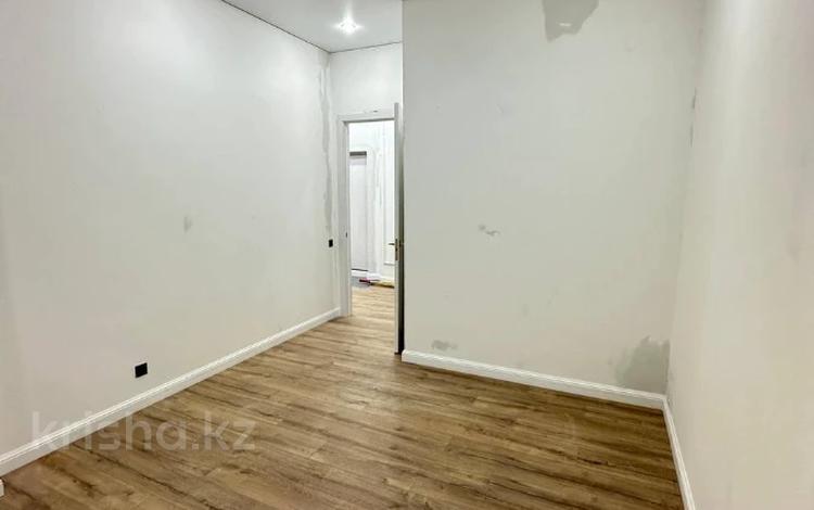 3-комнатная квартира · 64.4 м² · 4/12 этаж, Жубан Молдагалиев 3 за ~ 38 млн ₸ в Астане — фото 2
