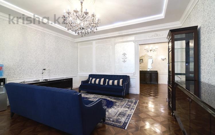 7-комнатная квартира · 389.5 м² · 7/7 этаж, Мангилик ел 23к1 за 305 млн ₸ в Астане, Есильский р-н — фото 2