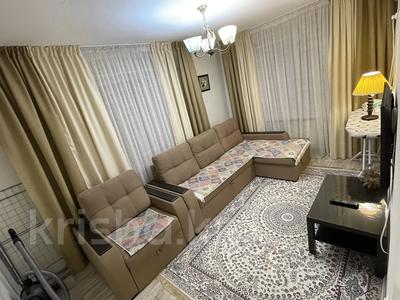2-комнатная квартира · 45 м² · 2/5 этаж, мкр Акжайык, Азаттык 46 — Махамбета за 14 000 ₸ в Атырау
