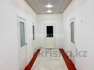 Жеке үй · 5 бөлме · 150 м² · 6 сот., Көктем 135 — Возле Ресторана Шанырақ, бағасы: 23 млн ₸ в Атамекене