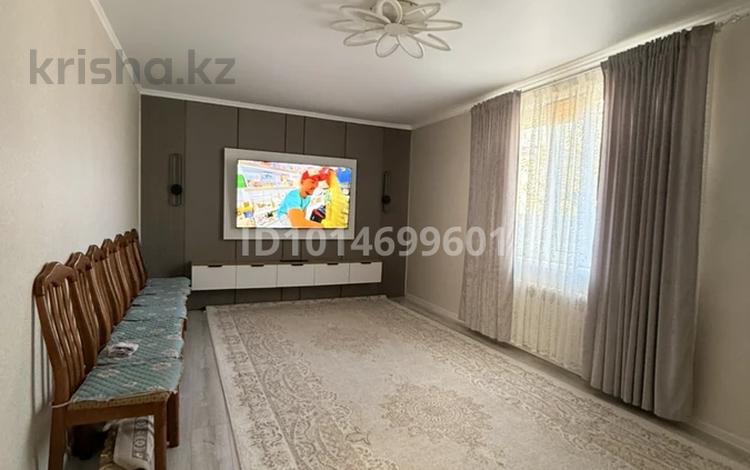 Отдельный дом · 3 комнаты · 100 м² · 5 сот., Атамекен 113/1 — Сарыарка за 20 млн ₸ в Уральске — фото 2