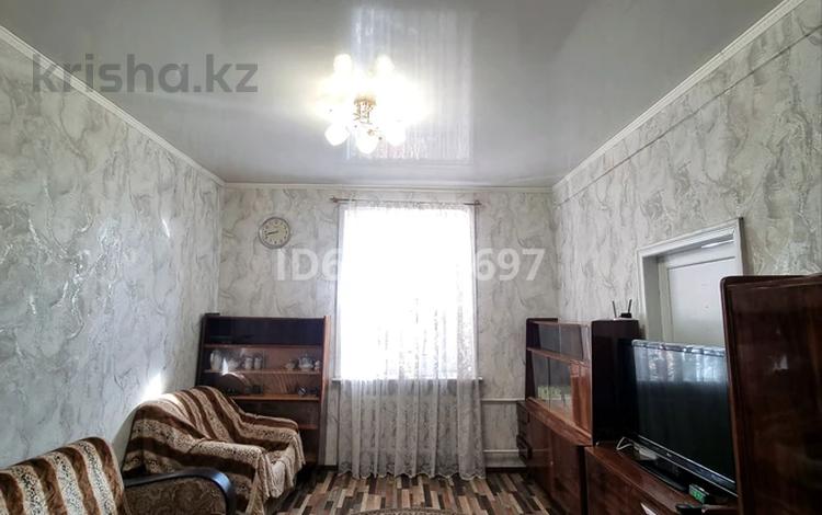 2-бөлмелі пәтер, 58 м², 3/5 қабат ай сайын, мкр Новый Город, Бухар-жырау — Рядом гостиница Караганда, Сити Молл, бағасы: 180 000 〒 — фото 2