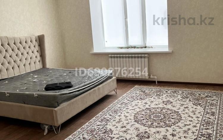 1-комнатная квартира, 45.3 м², 10/10 этаж, мкр. Алтын орда, Мкр. Батыс-2 13Б к1 — Возле теннисного центра Ace за 16.5 млн 〒 в Актобе, мкр. Алтын орда — фото 2