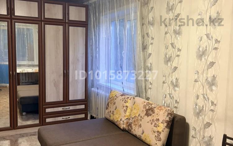 1-комнатная квартира · 30 м² · 2/5 этаж, мкр Новый Город, Ержанова за 150 000 ₸ в Караганде, Казыбек би р-н — фото 2