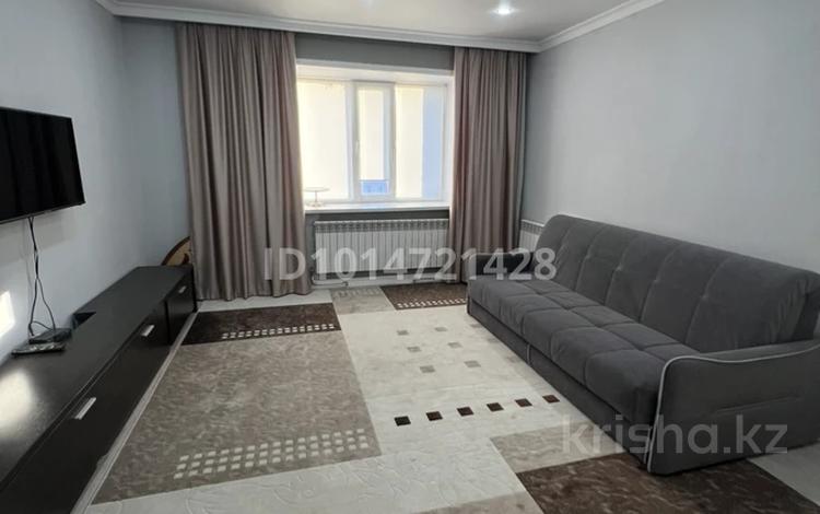 2-комнатная квартира · 65 м² · 10/10 этаж, Р.Кошкарбаева 15 за 29 млн ₸ в Астане, Алматы р-н — фото 2
