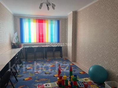 2-бөлмелі пәтер, 63 м², 1/9 қабат, Тулеметова 197/4, бағасы: 26 млн 〒 в Шымкенте