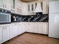 4-комнатная квартира · 120 м² · 1/5 этаж, Мкр. Женис 22 за 35 000 ₸ в Уральске, мкр Школьник