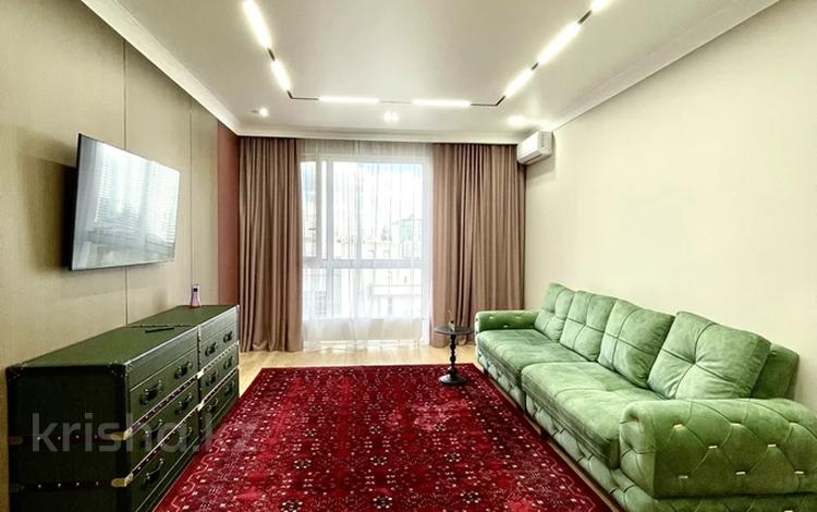 2-комнатная квартира · 80 м² · 12/21 этаж, Кунаева 5 — Кунаева за 800 000 ₸ в Астане, Есильский р-н — фото 2