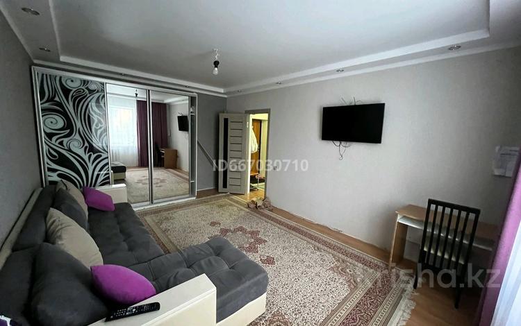 1-бөлмелі пәтер · 41 м² · 2/5 қабат, Мкр Кадыра Мырза-Али 8 — Напротив НИШ, бағасы: 18.5 млн ₸ в Западно-Казахстанской обл. — фото 14