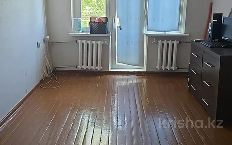 3-бөлмелі пәтер · 58 м² · 4/4 қабат, 1 мкр, бағасы: 17.5 млн ₸ в Конаеве — фото 2