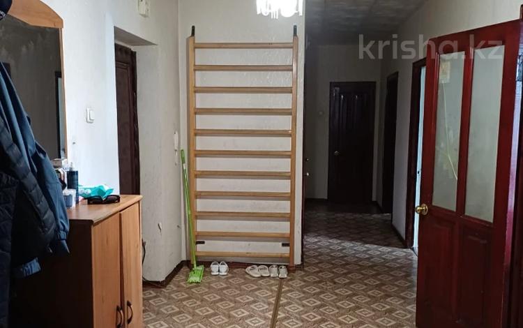 3-комнатная квартира · 106 м² · 3/9 этаж, Ауезова 22 — Сейфуллина за 60 млн ₸ в Астане, Сарыарка р-н — фото 2