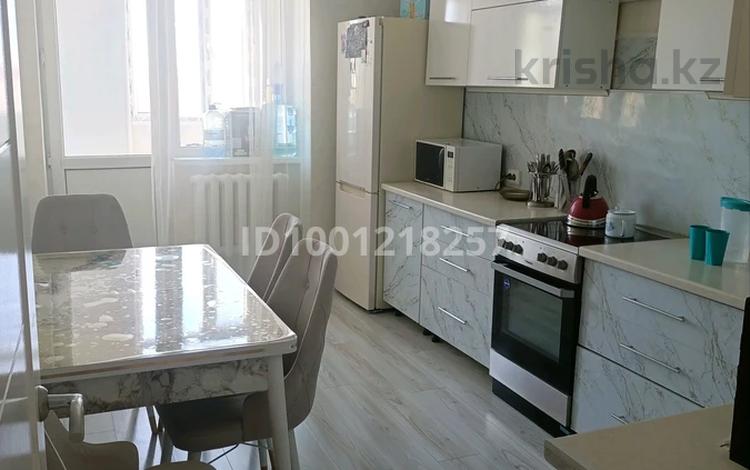 3-комнатная квартира · 117 м² · 4/5 этаж, Е495 8 — Хусейн бен Талал за 300 000 ₸ в Астане, Есильский р-н — фото 2