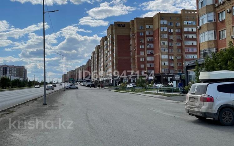 2-комнатная квартира, 61 м², 9/9 этаж, мкр. Алтын орда, Молдагулова 56д/2