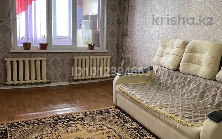 3-бөлмелі пәтер · 55 м² · 3/5 қабат, 3-й мкр. 31, бағасы: 10 000 ₸ в Жанатасе — фото 2