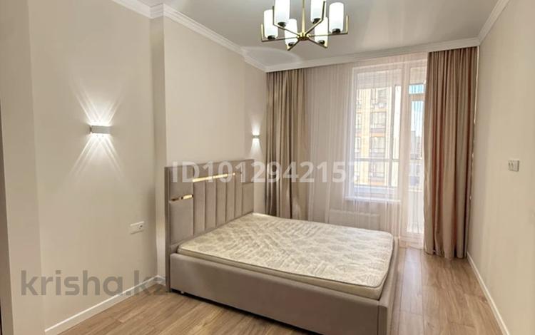3-комнатная квартира · 87 м² · 12/16 этаж, Санжара Асфендиярова 9 за 400 000 ₸ в Астане, Нура р-н — фото 2