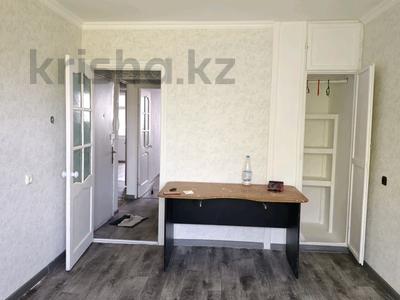 2-комнатная квартира · 52 м² · 5/5 этаж, 16 мкр 31 за 16 млн 〒 в Шымкенте