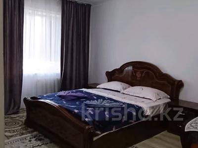 Тәулігіне пәтерлер в Атырауской обл.: 1-бөлмелі пәтер · 35 м² · 3/5 қабат, Проспект Каныш Сатпаева 8 — Гостиница "Atyrau Dastan", бағасы: 9 000 〒 1-бөлмелі пәтер · 35 м² · 3/5 қабат, Проспект Каныш Сатпаева 8 — Гостиница "Atyrau Dastan", бағасы: 9 000 〒 в Атырау
