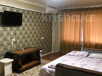 1-бөлмелі пәтер · 50 м² · 1/5 қабат, Авангард 3 73, бағасы: 10 000 ₸ в Атырау, мкр Авангард-3