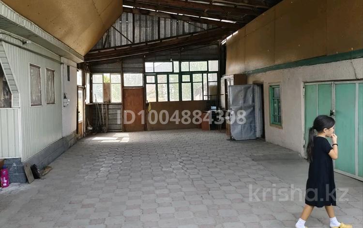 Отдельный дом · 4 комнаты · 100 м² · 10 сот., мкр Ынтымак за 300 000 ₸ в Алатау — фото 2