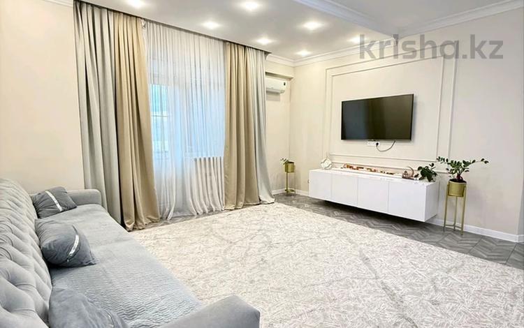 2-комнатная квартира · 70 м² · 6/9 этаж, мкр Акбулак за 35 млн ₸ в Алматы, Алатауский р-н — фото 9