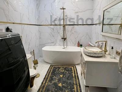 3-комнатная квартира · 109 м² · 1/5 этаж, Орлова 101 за 35 млн ₸ в Караганде, Казыбек би р-н