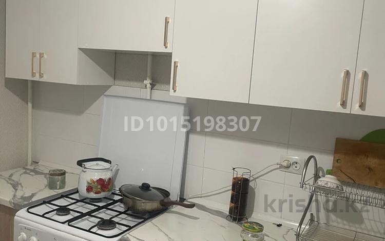2-комнатная квартира · 54 м² · 1/5 этаж, алтынсарина 33 за 22.5 млн ₸ в Актобе, мкр. Курмыш — фото 2